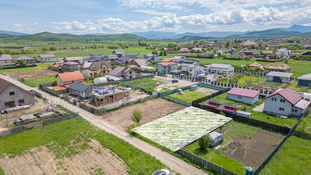 Teren intravilan cu proiect , autorizatie de constructie si