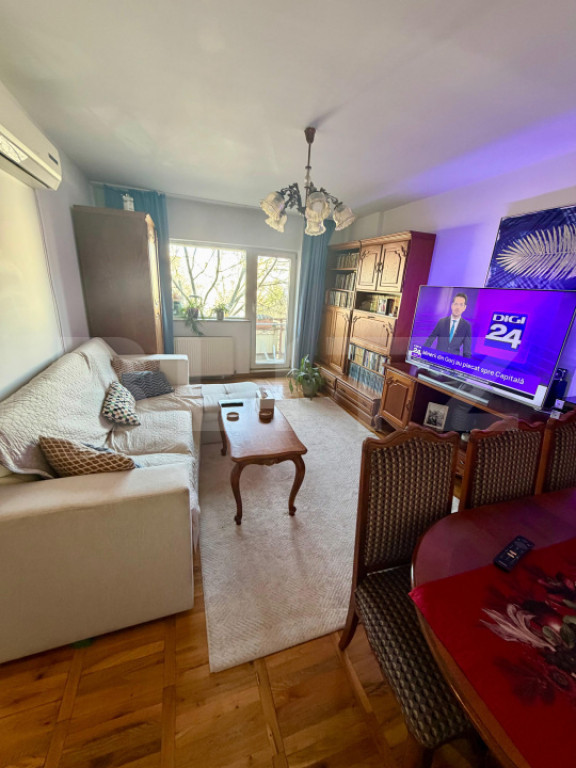 Apartament 4 camere, 78 mp, 2 bai, etaj intermediar, Marasti