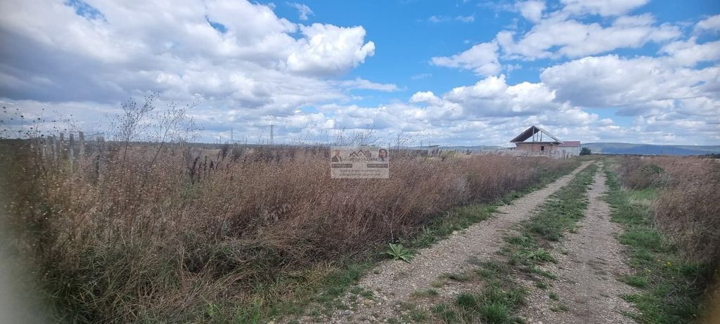 Teren Nord Residence Adjud/Vrancea/ Loturi cu Poziție Ce...