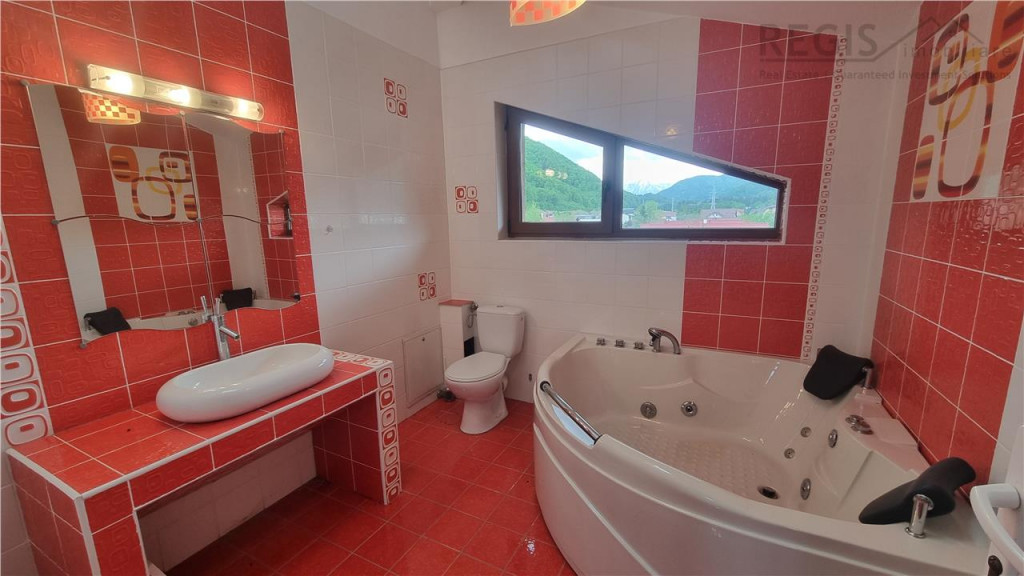 Vila de 6 camere Bunloc pretabil After School I Gradinita