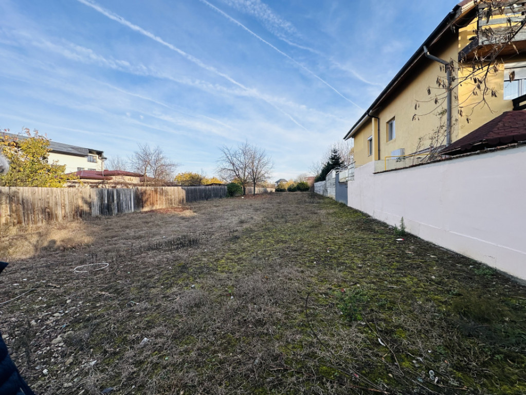 Teren intravilan 2927 mp Giulesti, 97€/mp,ideal investitie