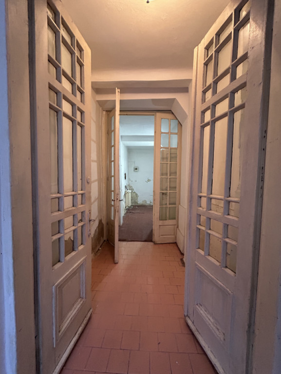Apartament 4 camere | Piata Ovidiu | 120 mp | Necesita renov