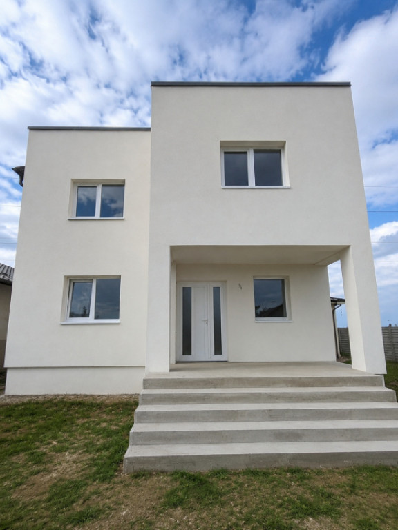 Casa P+1 zona Damila, teren 613 mp, 2 fronturi