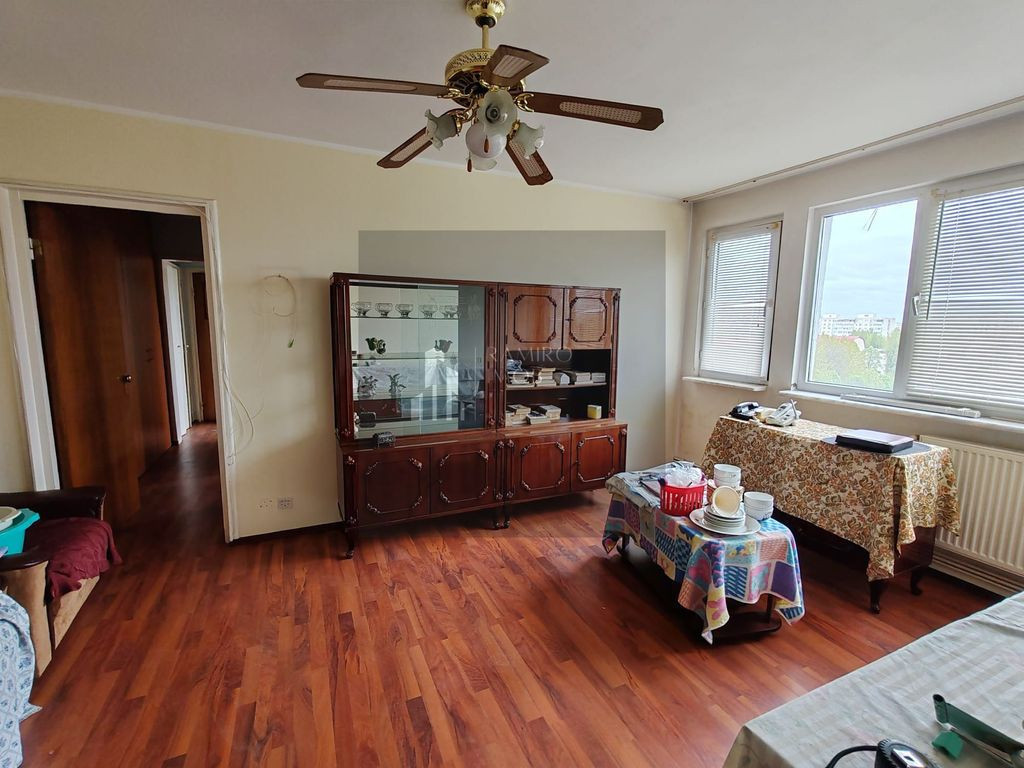 APARTAMENT 3 CAMERE, BERCENI/BRANCOVEANU,STRADAL, CENTRALA