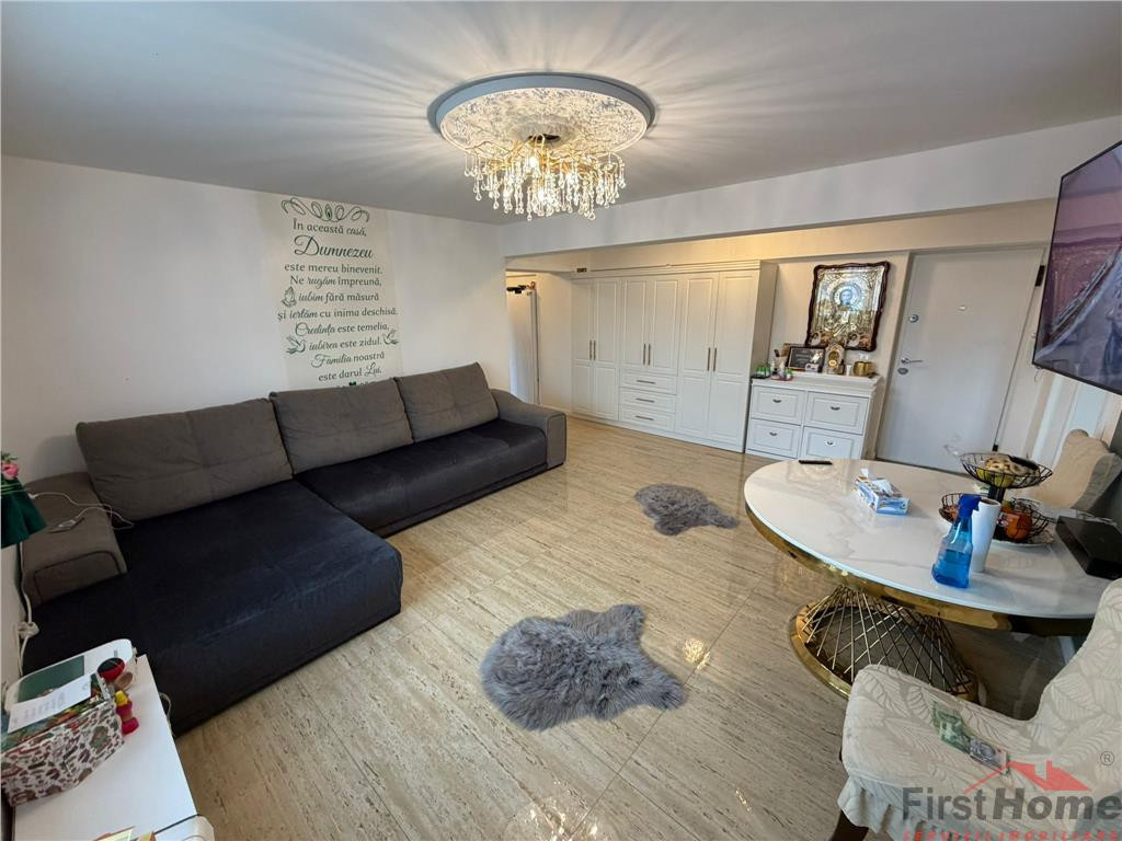 Apartament cu 3 camere ETAJ 2