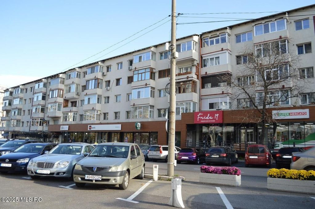 Centru - Prefectura, apartament 2 camere, 46 mp, de inchi...