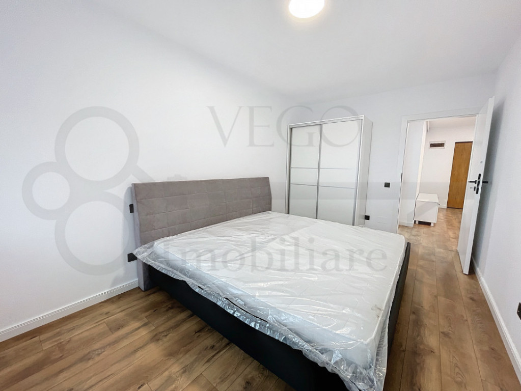 3 camere, garaj, balcon, complex Seasons - Frunzisului