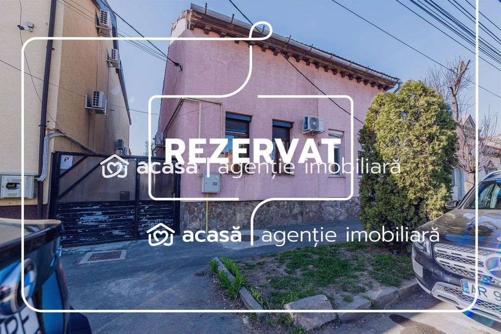 PROPIETATE REZERVATA -Apartament 2 camere in Parneava