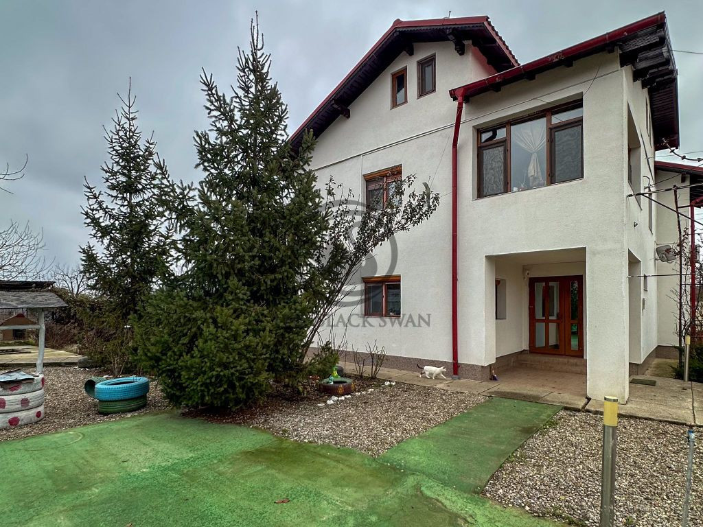 Casa cu 5 camere de vanzare l Cocorastii Colt - Prahova l...