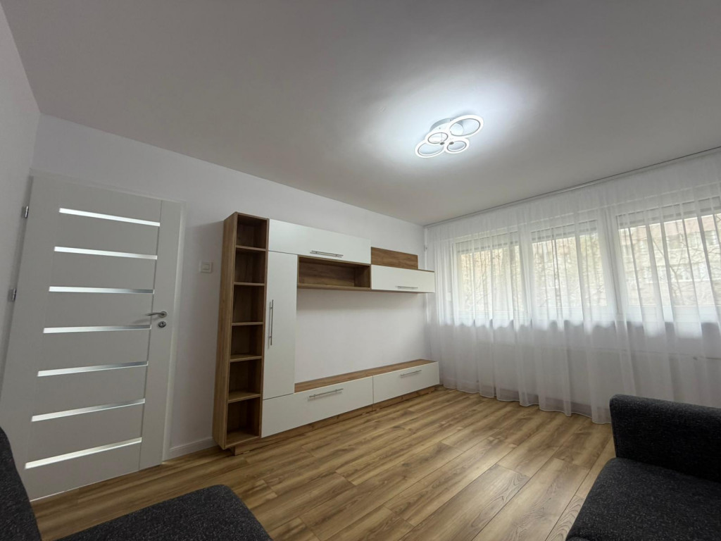 Drumul Taberei, Favorit, 2 camere, parter, complet renovat,