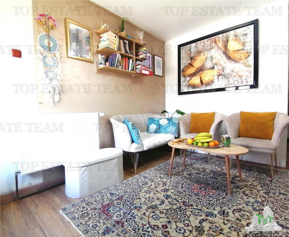 Proprietate versatila cu doua locuinte si teren 1600 mp, in