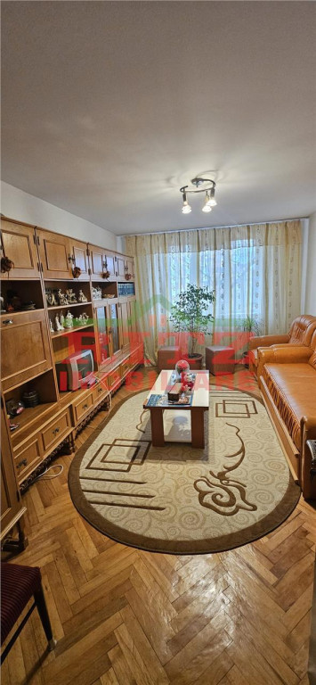APARTAMENT 3 CAMERE CENTRAL
