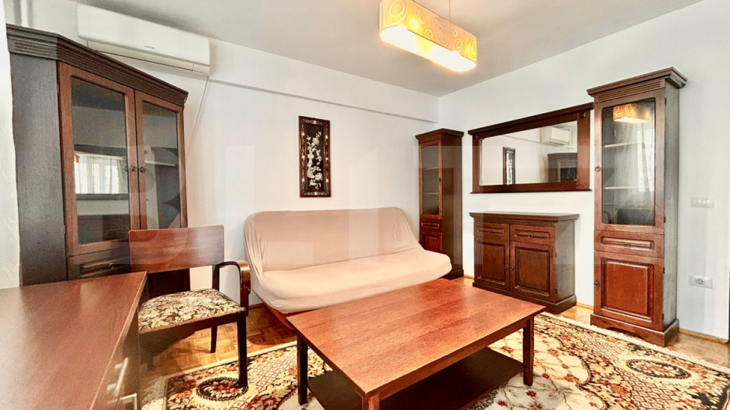 Apartament de inchiriat, 2 camere, 45 mp, etaj 3 - Centrul C