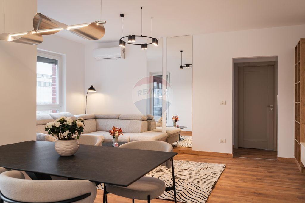 Apartament 2 camere prima închiriere in Adora Park + par...