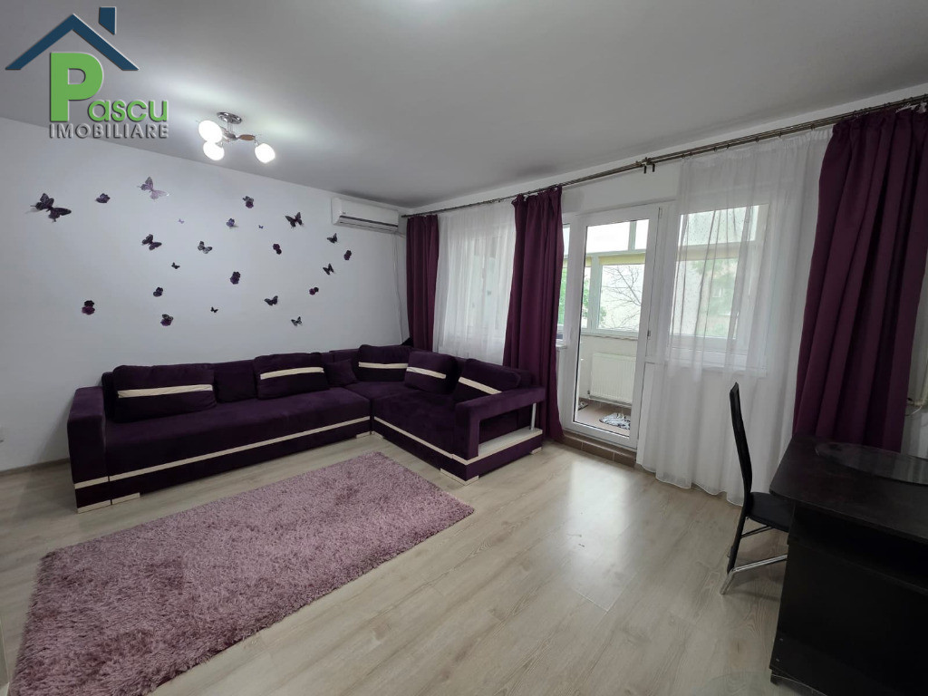 GIURGIULUI, str. Zetarilor, bloc 2018, cf. I, 35 mpu, centrala proprie