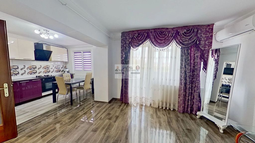 Apartament 3 camere – mobilat/utilat – loc parcare - ...