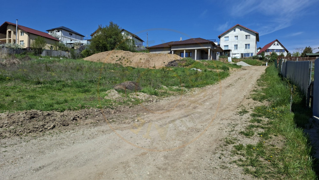 0% Comision-Teren intravilan 400 mp Valea Geamana