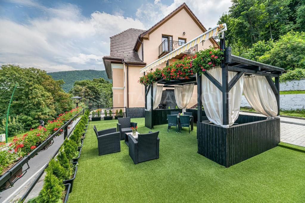 Apartament 3 camere, 129 mp utili – Calea Poienii, vil?...