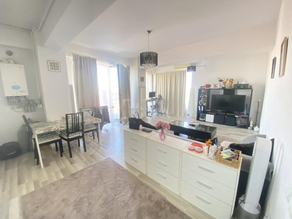 2 Camere--91,5 mp- South City Residence-Bloc 2012-Calea Fere