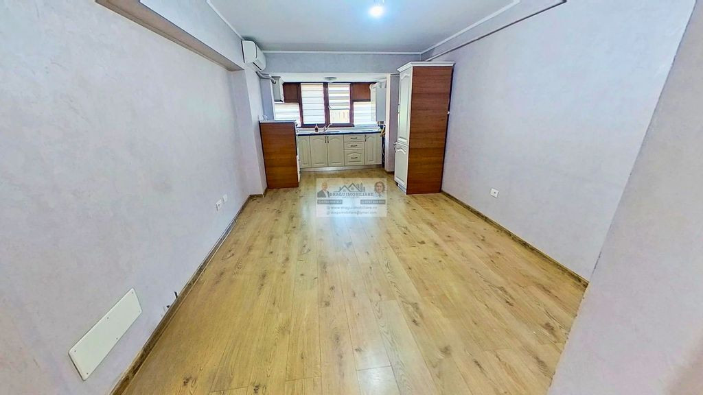 Apartament Tecuci/Str. Ghe. Petrașcu/Renovat/Incalzire i...
