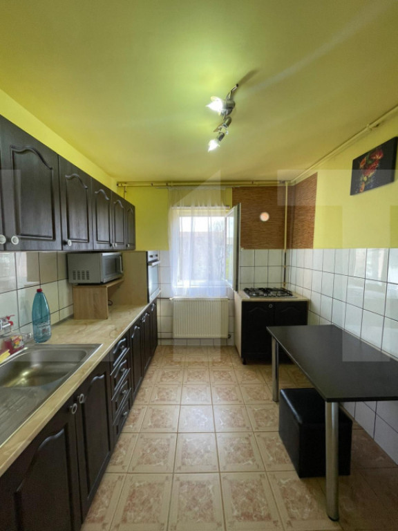 Apartament 2 camere, 73 mp, zona Lipovei
