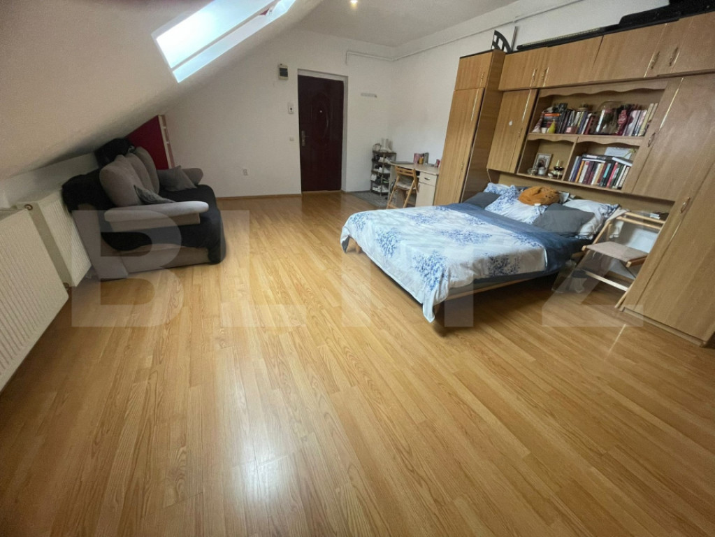 Apartament 1 camera, decomandat, 32 mp, zona strazii Eroilor