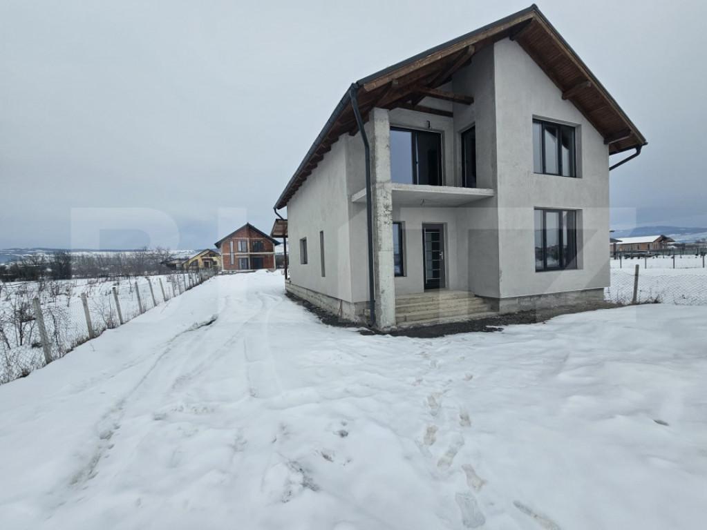 Casa semifinisata de vanzare - Jelna