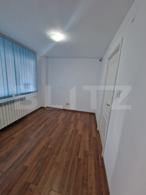 Spatiu comercial și pentru cazare, 8 camere, 119 mp, în C?