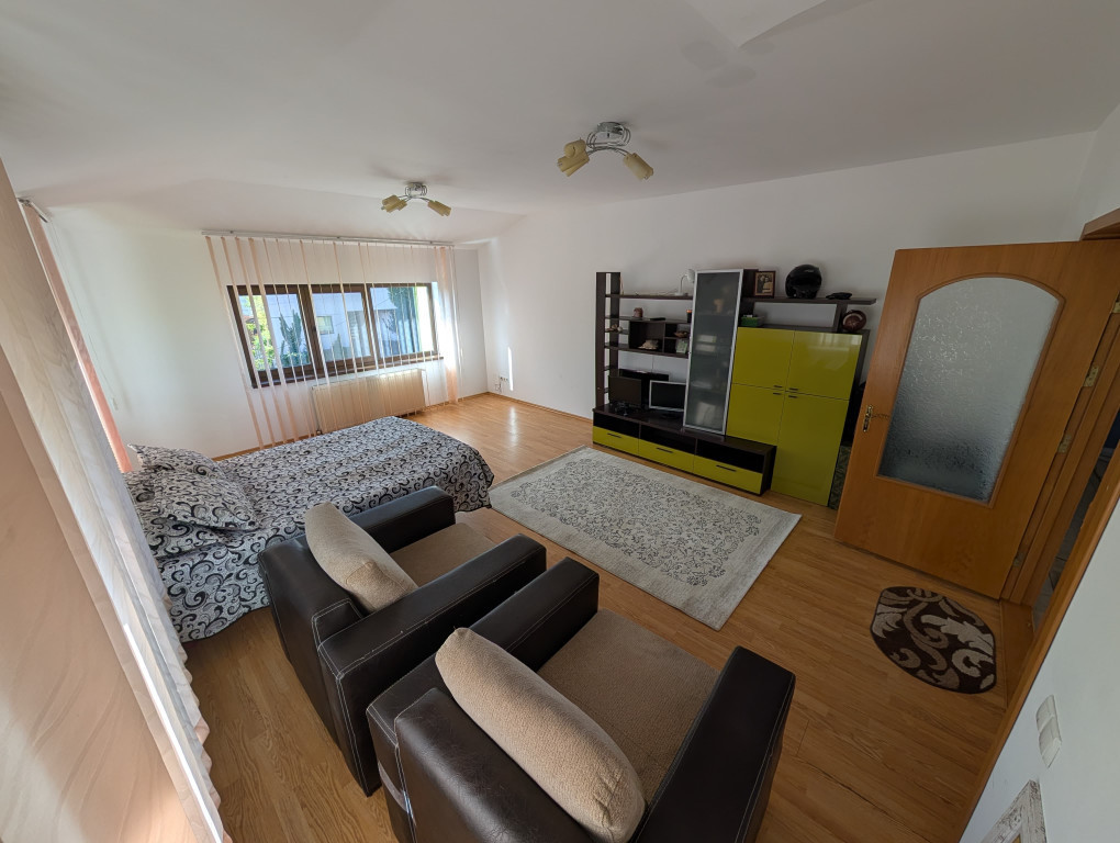 Vand Casa P+M in Ploiesti zona Sala Sporturilor