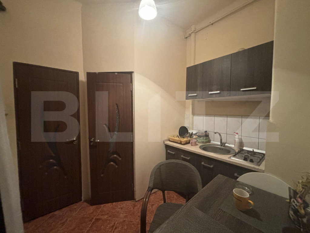 Apartament de vanzare, 76.40 mp, zona Central