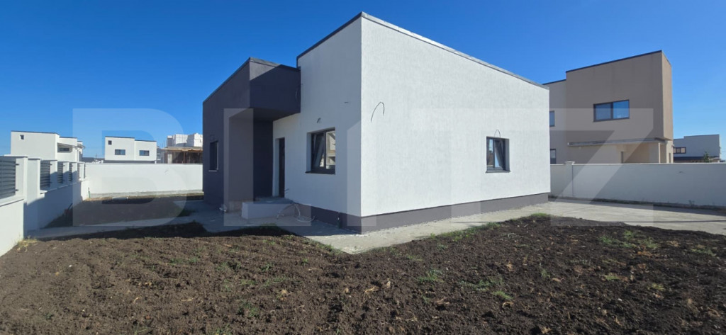 Casa individuala plan parter, 2 dormitoare, 473 mp teren, zo