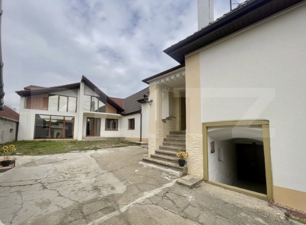 Casă în stil săsesc COMPLET renovată | 180 mp utili | 90