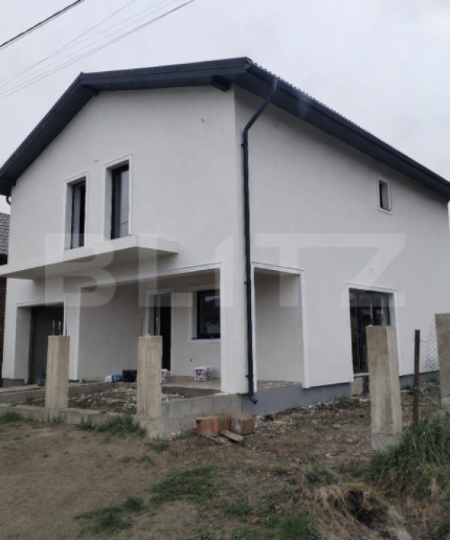 Casa individuala cu 3 camere, teren 750 mp, in Apahida