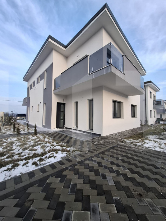 Duplex spațios în Mănăstirea Doamnei