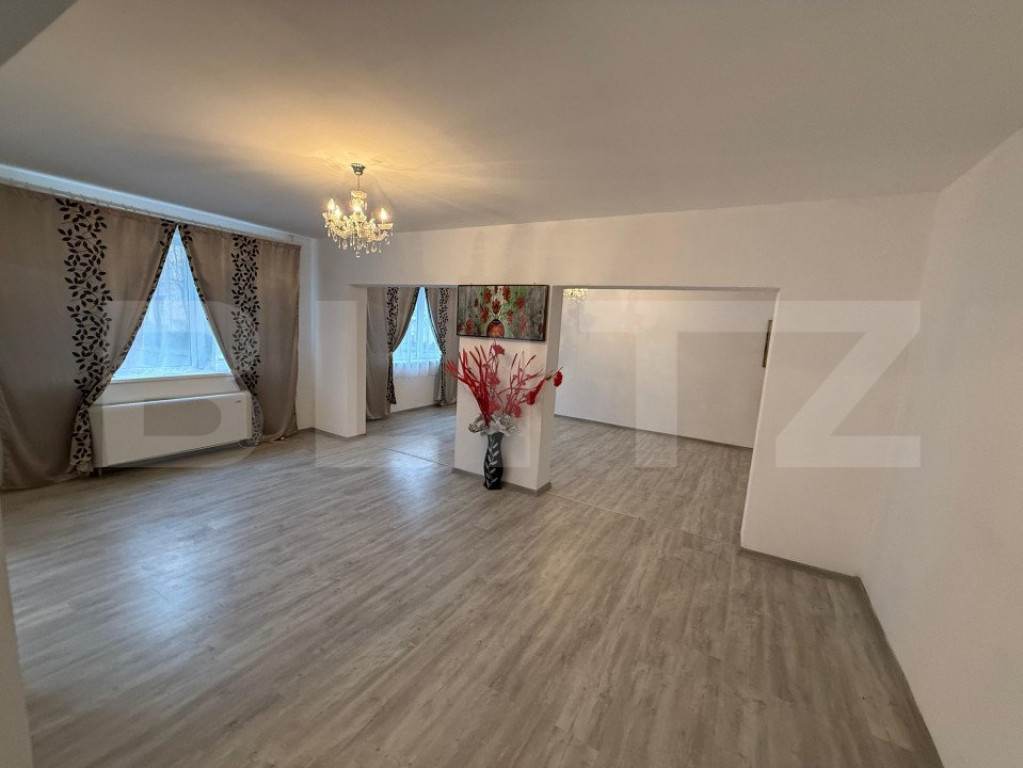 Inchiriere Spatiu comercial , open space 330mp ,orasul Cugir