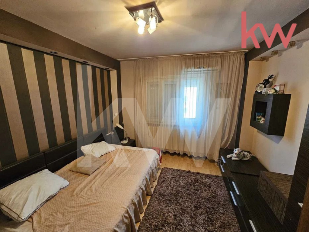 Apartament Decomandat 3 Camere-George Enescu