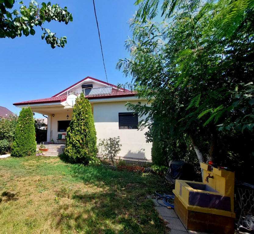 Casa individuala cu 4 camere in Corbu Constanta