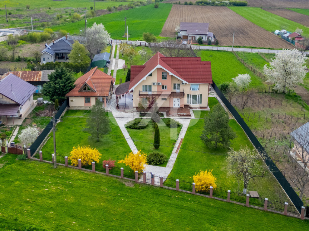 Casa individuala din caramida 4 camere Cartier Izvor Tarl...