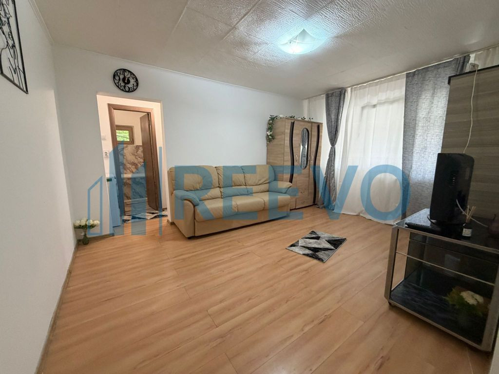 Apartament 2 camere pe Milcov