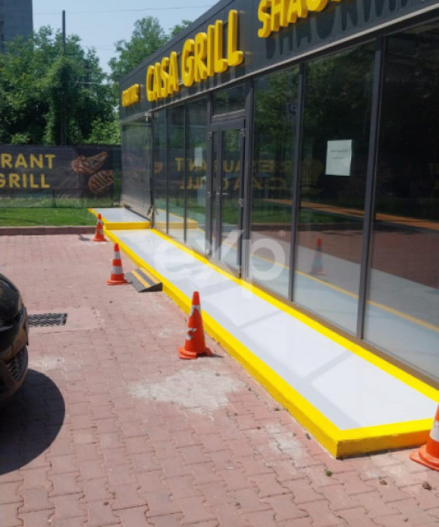 Fast Food Superutilat Nou, zona excelenta