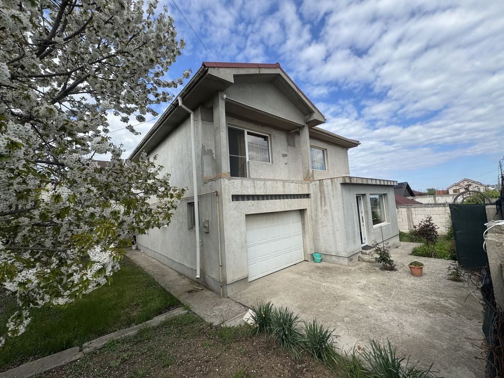 Casă individuală P+1+Pod | 4 camere | 185 mp utili | te...