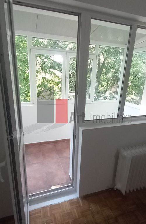 Apartament 2 camere Drumul Taberei zona 34