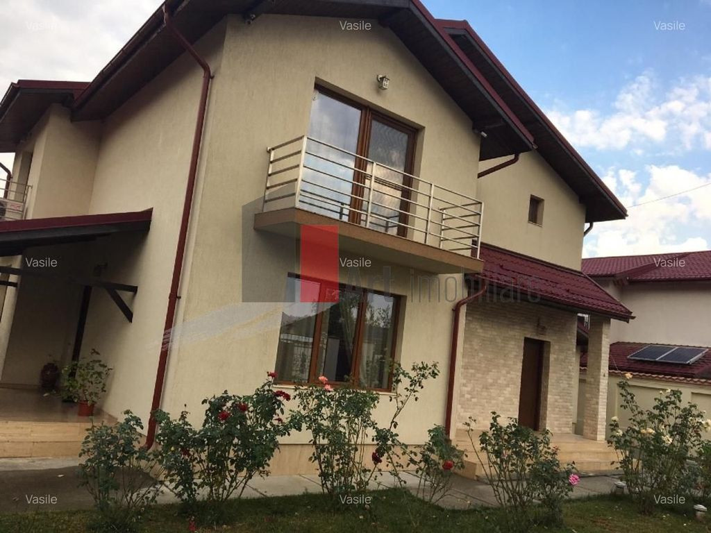 Casa 3 camere decomandat in oras Pantelimon