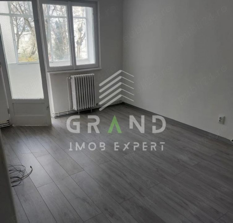 2 camere | Balcon | Baie cu geam | Etaj 1/4 | Mănăștur–