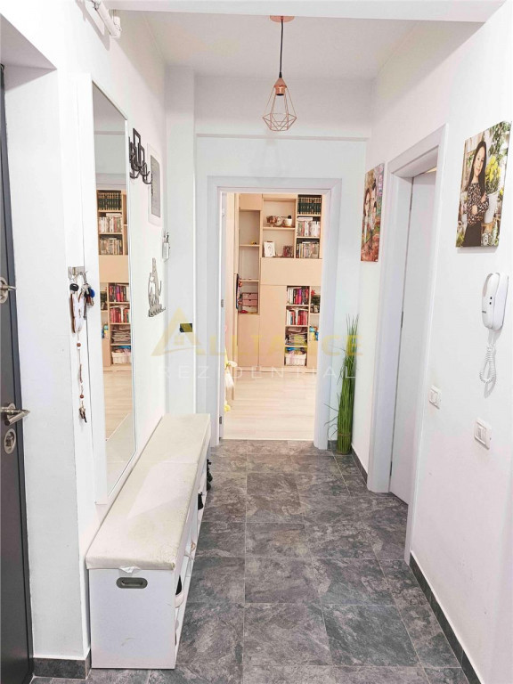 Apartament 2 camere decomandat 67mp bloc nou Hills Splai