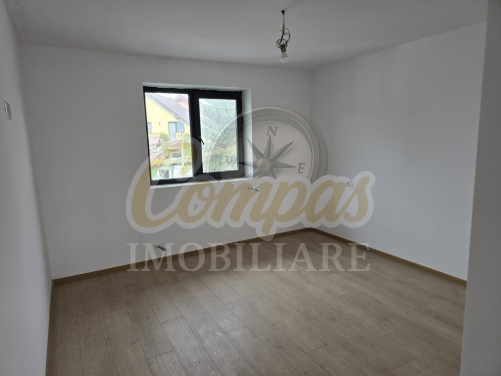Apartament in vila noua zona Gara veche - acces la grădină