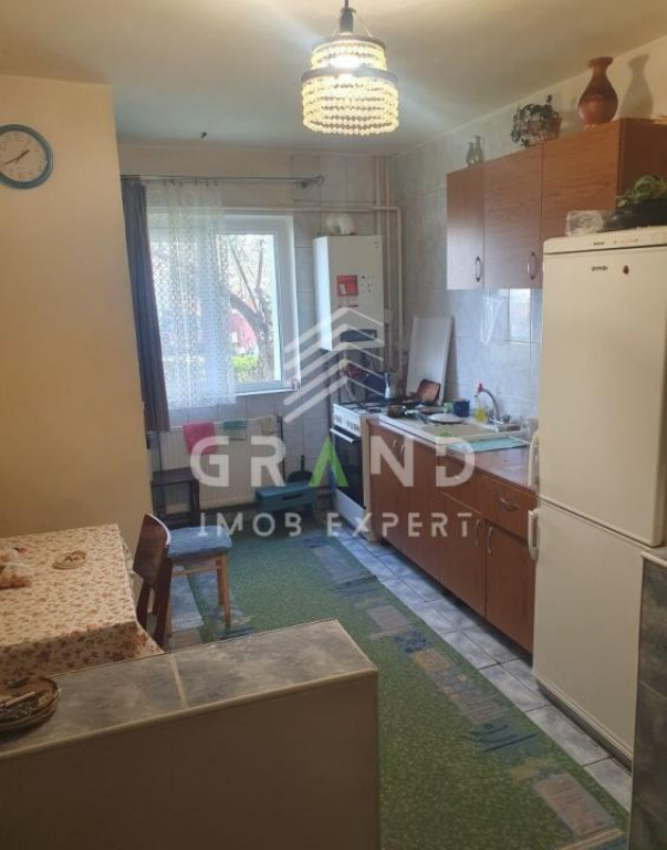 3 camere decomandat | 2 bai | Parter | Manastur – Str. Izl