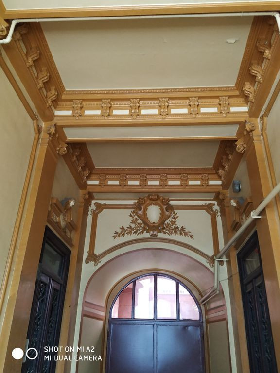 Universitate: Unirii S+P+m+1+M pe bulevard, 2.850 mp constr