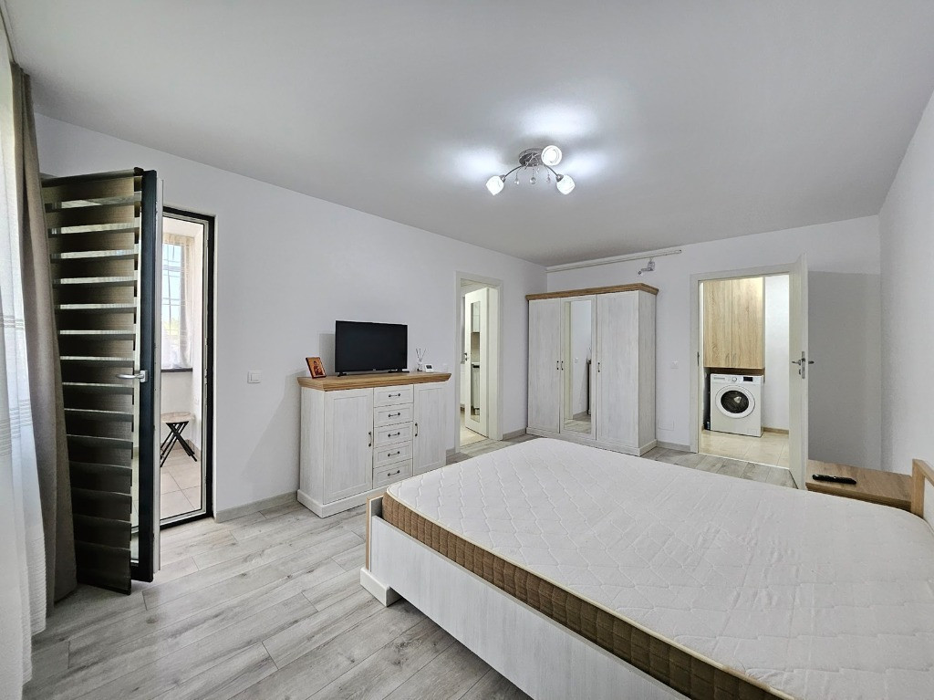 Garsoniera de lux, Balcescu Residence, Nord, parcare, 300 EURO