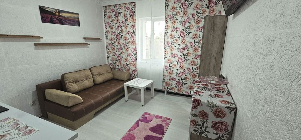 Garsoniera, 36 mp, Zona Tomis 3, vis-a-vis de piata/Lidl tom